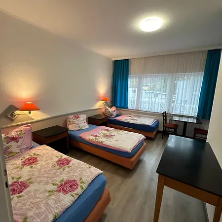 Und Zur Libelle Luisenthal