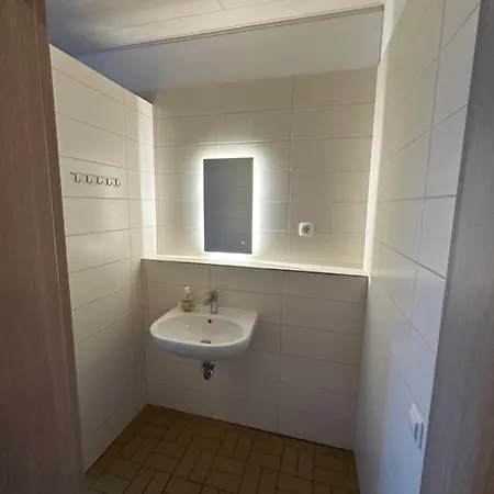 Apartament Und Zur Libelle *